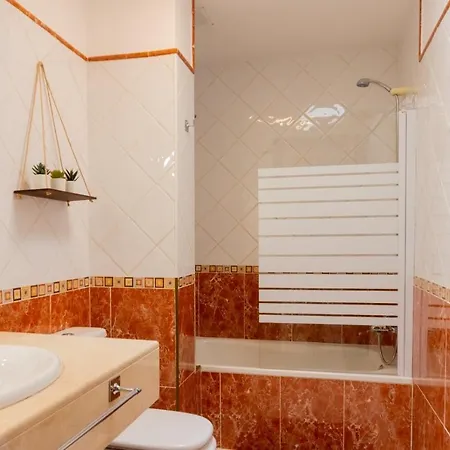 Ariome Villa *